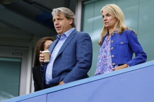 PP电子官网-欧足联报告2024-25赛季俱乐部亏损情况：切尔西税前-4.07亿欧第一