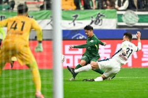 PP电子官网-26岁国足锋霸放狠话？赛季目标进3球！上赛季只进了2球，引发热议