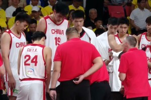 PP电子-中国男篮4分险胜！广东帮砍25+13，徐昕首秀爆发，王俊杰锁定首发