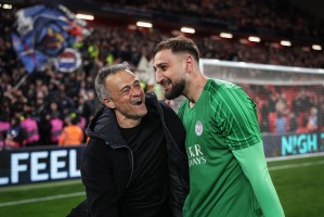 PP电子-队报：多纳鲁马随队训练，备战巴黎vs昂热的比赛