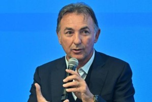 pp电子试玩-毛罗：图多尔从来没犯过任何错误，他能解决球队的问题